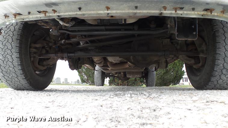 image for item DE4864 2011 Ford F250 Super Duty XL Crew Cab pickup truck