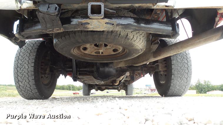 image for item DE4864 2011 Ford F250 Super Duty XL Crew Cab pickup truck