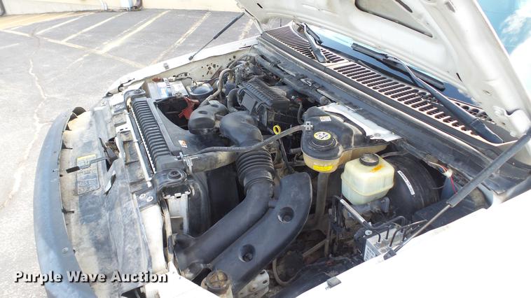 image for item DE4893 2006 Ford F250 Super Duty XL pickup truck