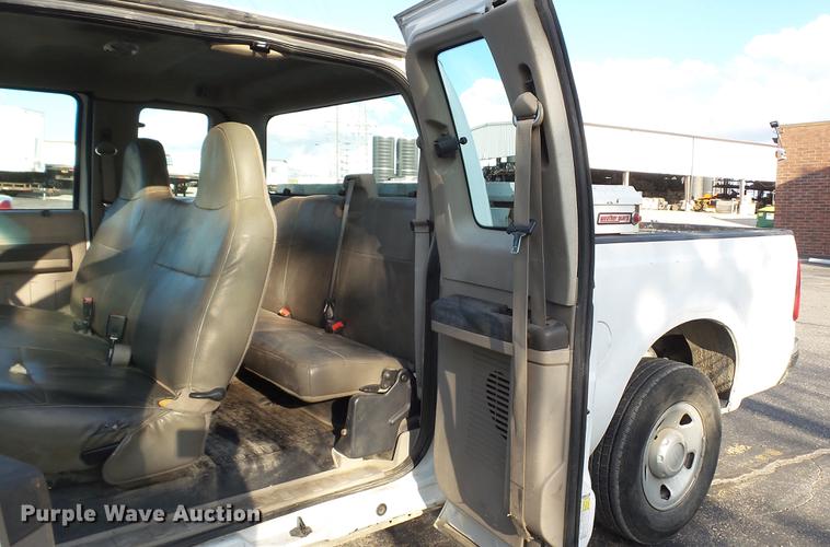 image for item DE4894 2008 Ford F250 Super Duty XL SuperCab pickup truck