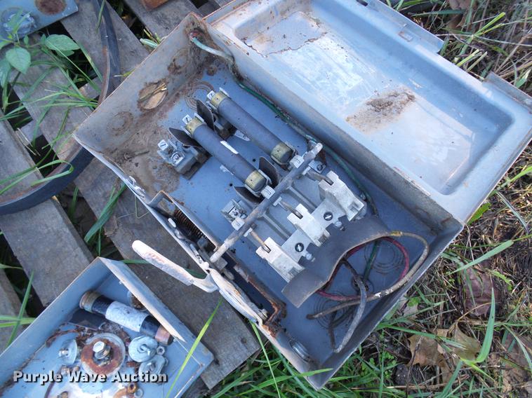 image for item DE5283 Electrical supplies