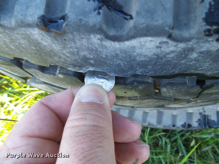 image for item DE5285 Tires and wheels