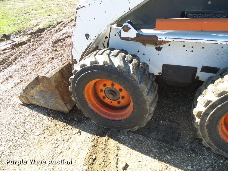 image for item DE5286 1996 Bobcat 773 skid steer