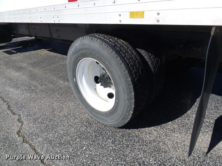 image for item DE5288 2007 International 4200 box truck
