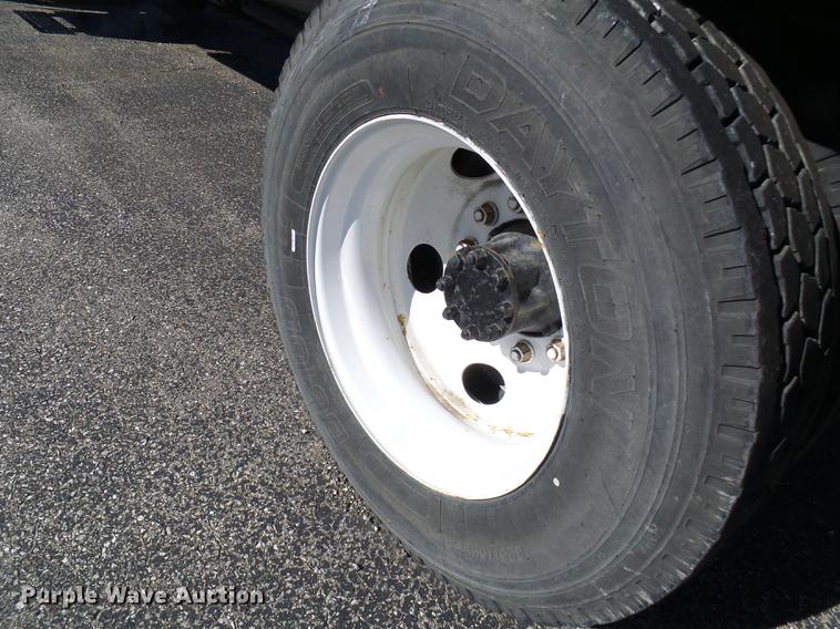 image for item DE5288 2007 International 4200 box truck