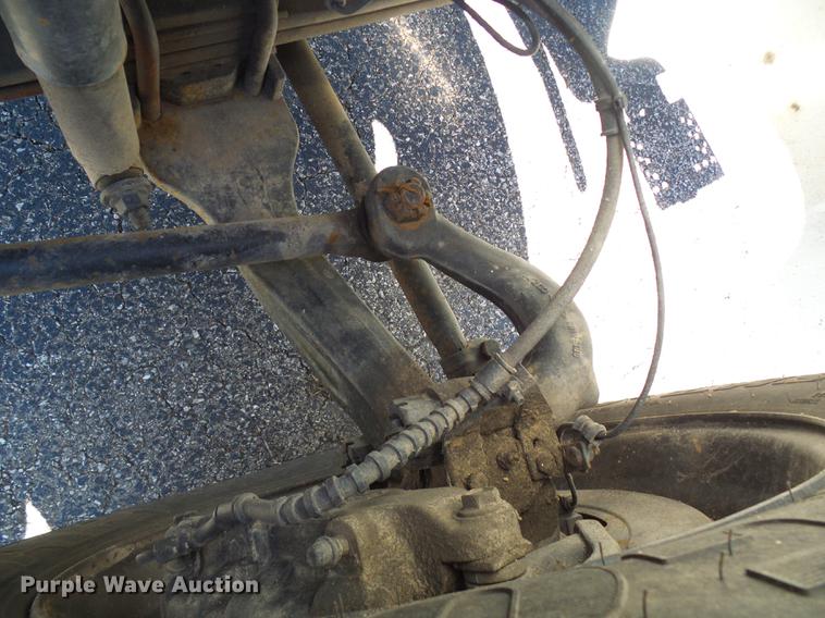 image for item DE5288 2007 International 4200 box truck