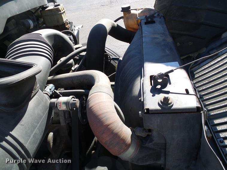 image for item DE5288 2007 International 4200 box truck