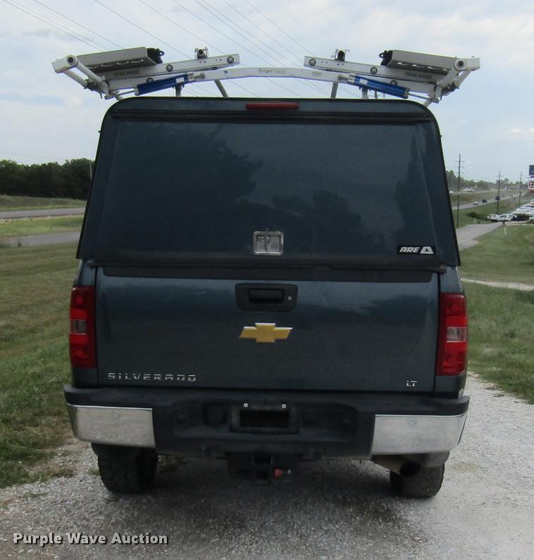 image for item DE5833 2014 Chevrolet Silverado 2500HD Crew Cab pickup truck