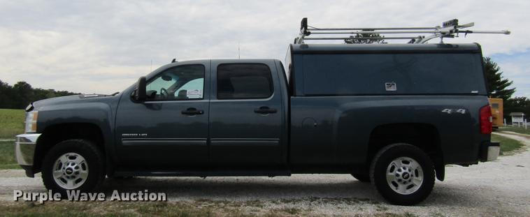 image for item DE5833 2014 Chevrolet Silverado 2500HD Crew Cab pickup truck