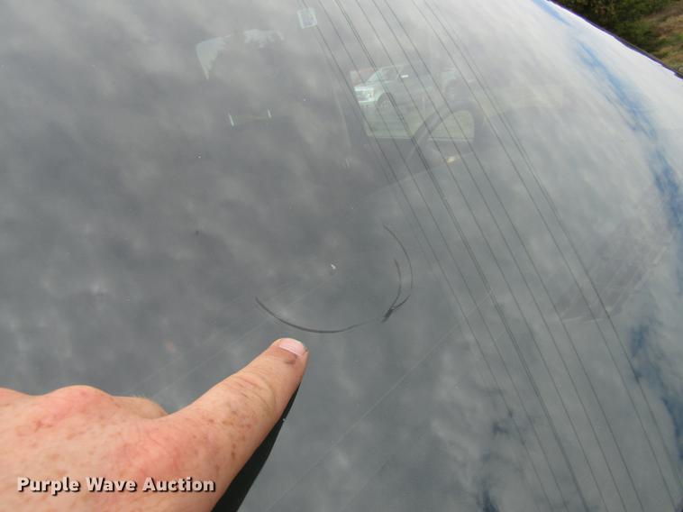 image for item DE5833 2014 Chevrolet Silverado 2500HD Crew Cab pickup truck