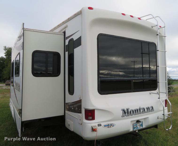 image for item DE6487 2009 Montana 2955 RL camper