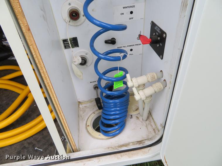 image for item DE6487 2009 Montana 2955 RL camper