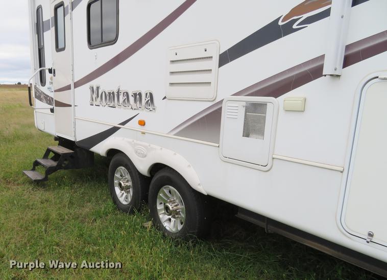 image for item DE6487 2009 Montana 2955 RL camper