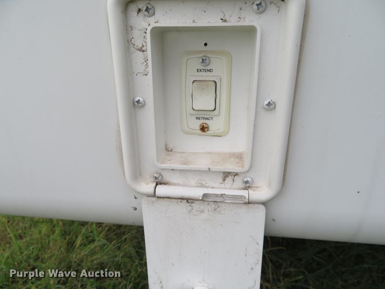 image for item DE6487 2009 Montana 2955 RL camper