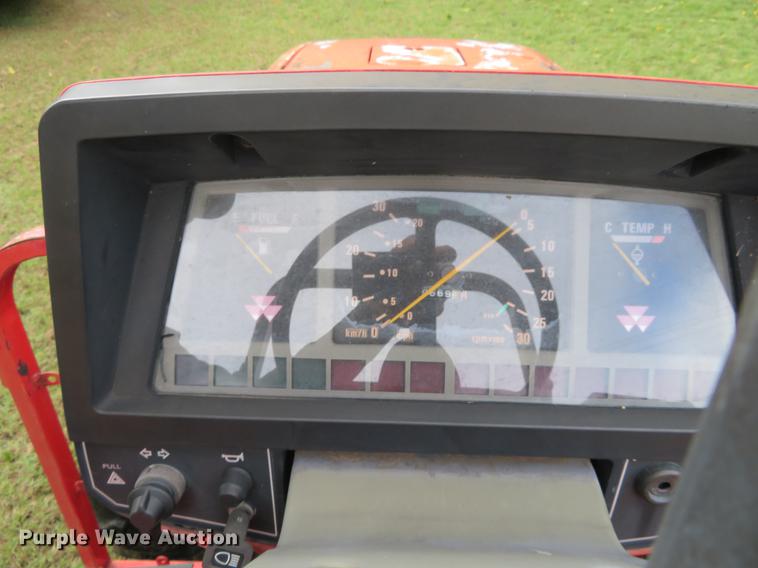 image for item DE6488 Massey-Ferguson 1240 MFWD tractor