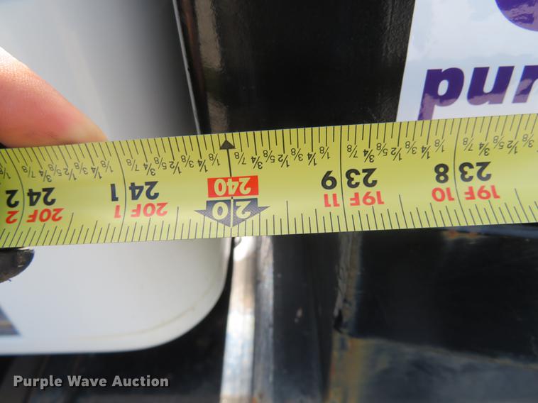 image for item DE6490 1994 International 4900 rollback truck