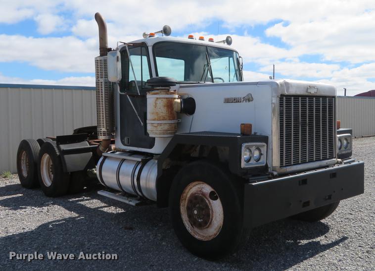 image for item DE6491 1980 Chevrolet Bison semi truck