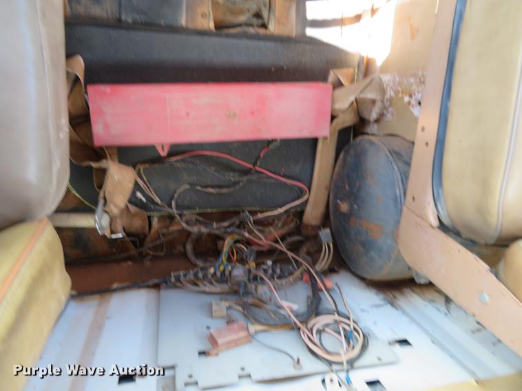 image for item DE6491 1980 Chevrolet Bison semi truck