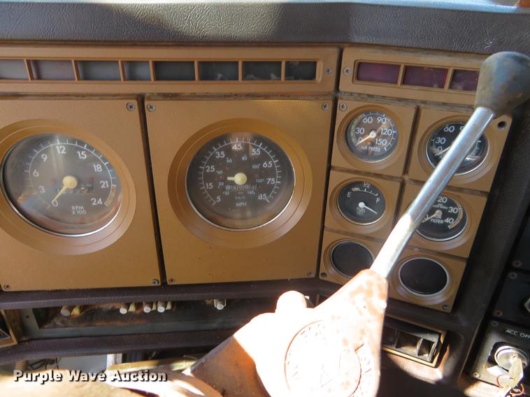 image for item DE6491 1980 Chevrolet Bison semi truck