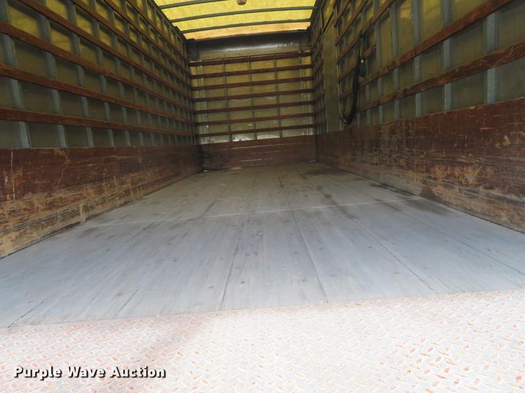 image for item DE6492 1997 GMC C6500 box truck