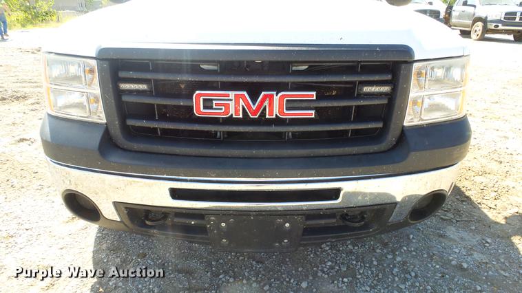 image for item DE7277 2012 GMC Sierra 1500 Ext. Cab pickup truck