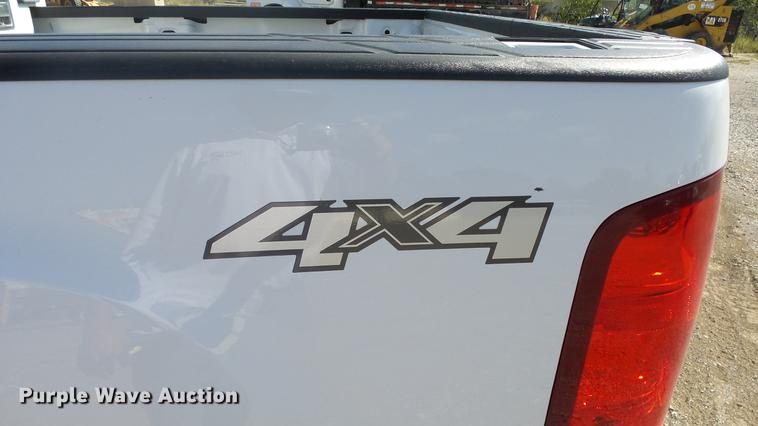 image for item DE7277 2012 GMC Sierra 1500 Ext. Cab pickup truck