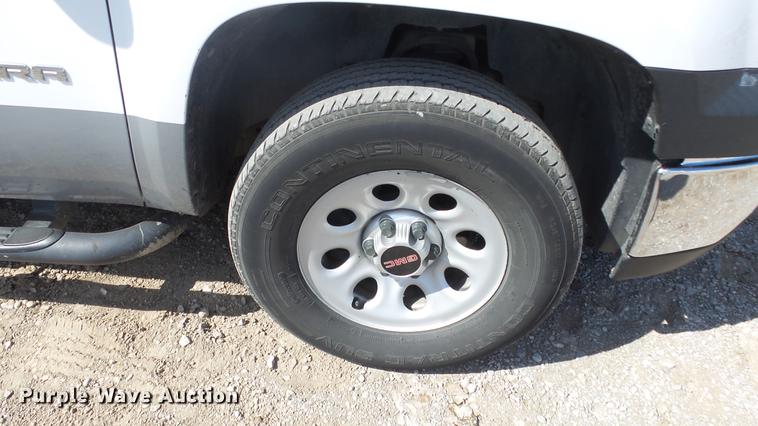 image for item DE7277 2012 GMC Sierra 1500 Ext. Cab pickup truck