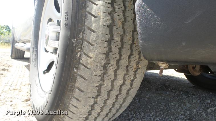 image for item DE7277 2012 GMC Sierra 1500 Ext. Cab pickup truck