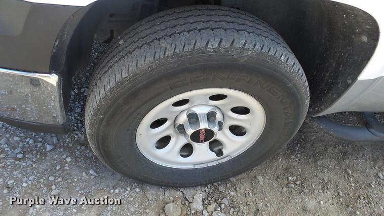 image for item DE7277 2012 GMC Sierra 1500 Ext. Cab pickup truck