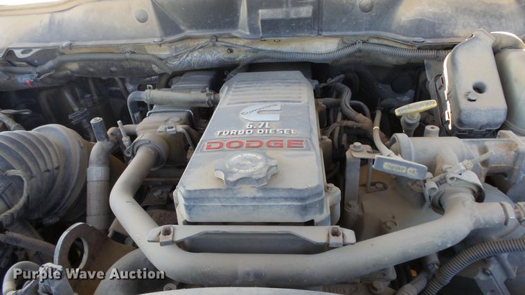 image for item DE7281 2008 Dodge Ram 4500HD Quad Cab flatbed truck