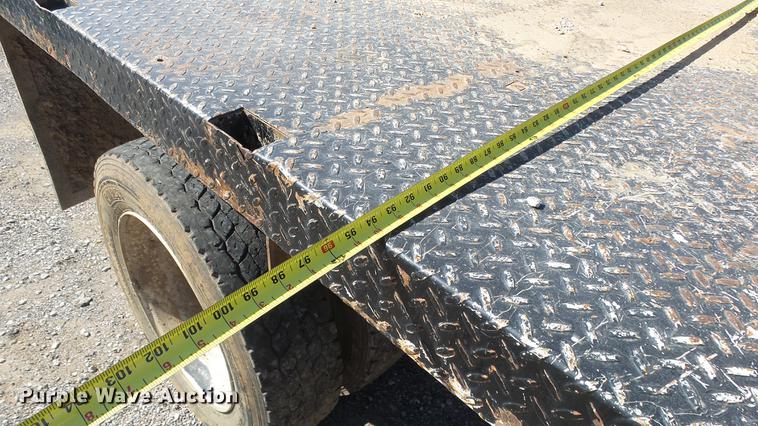 image for item DE7281 2008 Dodge Ram 4500HD Quad Cab flatbed truck