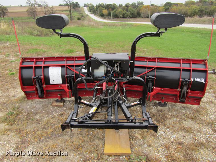 image for item DF3868 2011 Hiniker 9950 V snow plow
