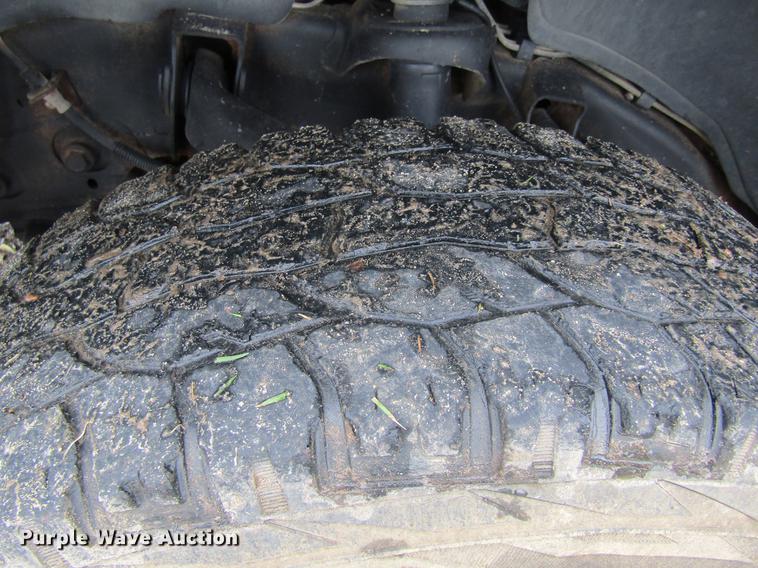 image for item DW9282 2006 Chevrolet Silverado 2500HD Crew Cab pickup truck