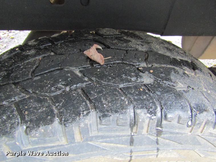 image for item DW9282 2006 Chevrolet Silverado 2500HD Crew Cab pickup truck