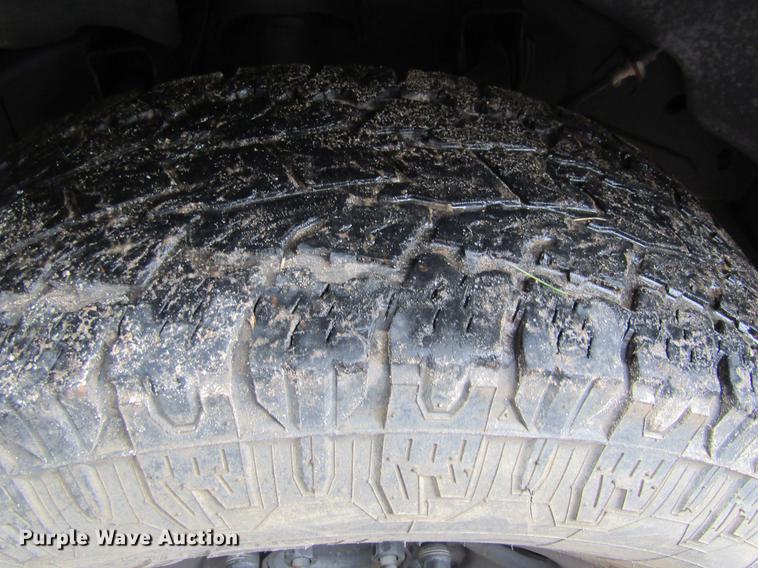 image for item DW9282 2006 Chevrolet Silverado 2500HD Crew Cab pickup truck