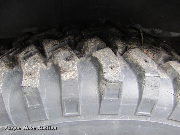 image for item DW9284 1987 Dodge Raider SUV