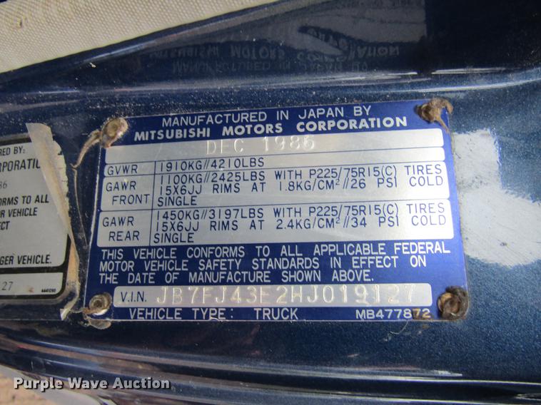 image for item DW9284 1987 Dodge Raider SUV