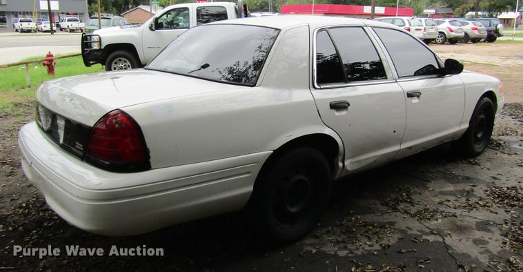 image for item DW9285 2009 Ford Crown Victoria Police Interceptor