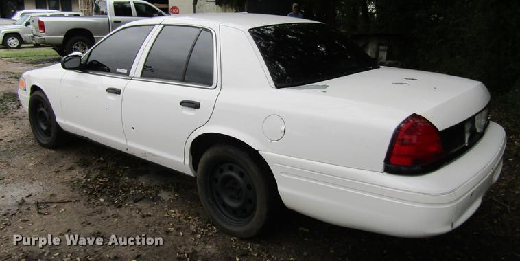 image for item DW9285 2009 Ford Crown Victoria Police Interceptor