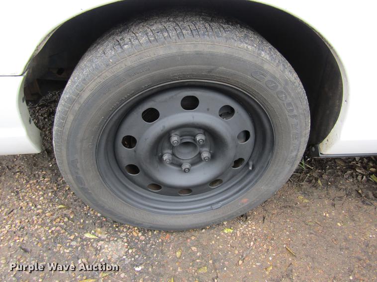 image for item DW9285 2009 Ford Crown Victoria Police Interceptor