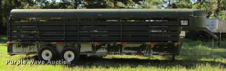 image for item DW9289 1992 Johnny Jack 32 livestock trailer