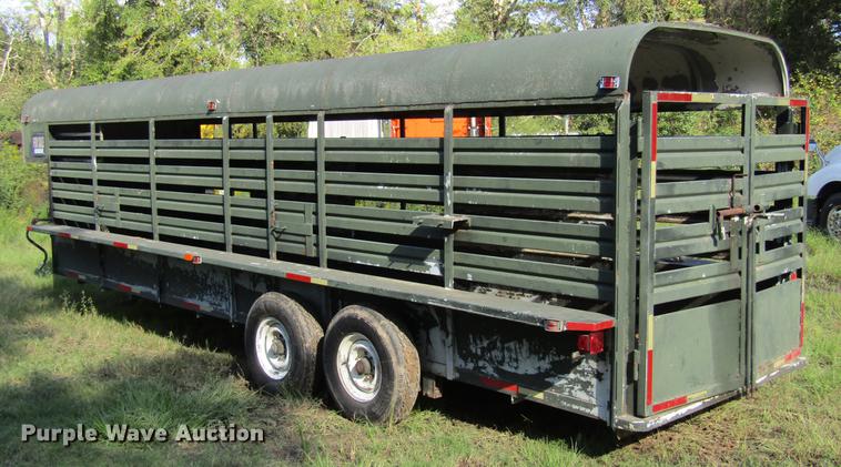 image for item DW9289 1992 Johnny Jack 32 livestock trailer