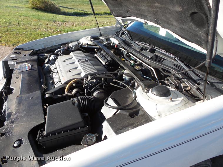 image for item DX9516 1998 Cadillac Krystal Koach limousine