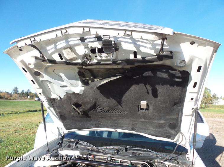 image for item DX9516 1998 Cadillac Krystal Koach limousine