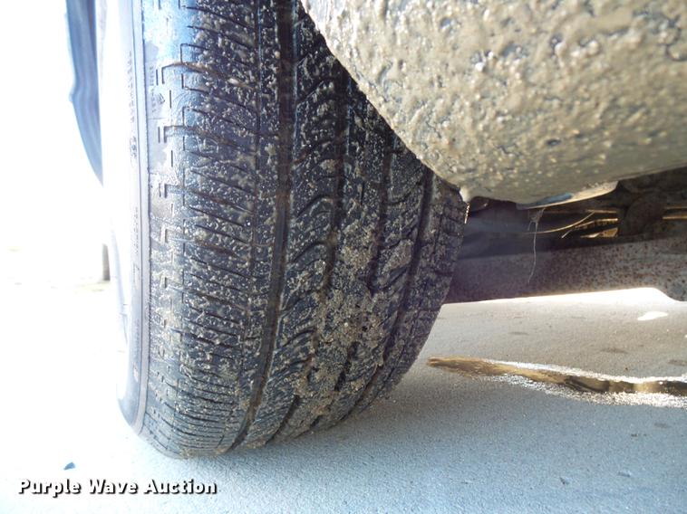 image for item DX9516 1998 Cadillac Krystal Koach limousine