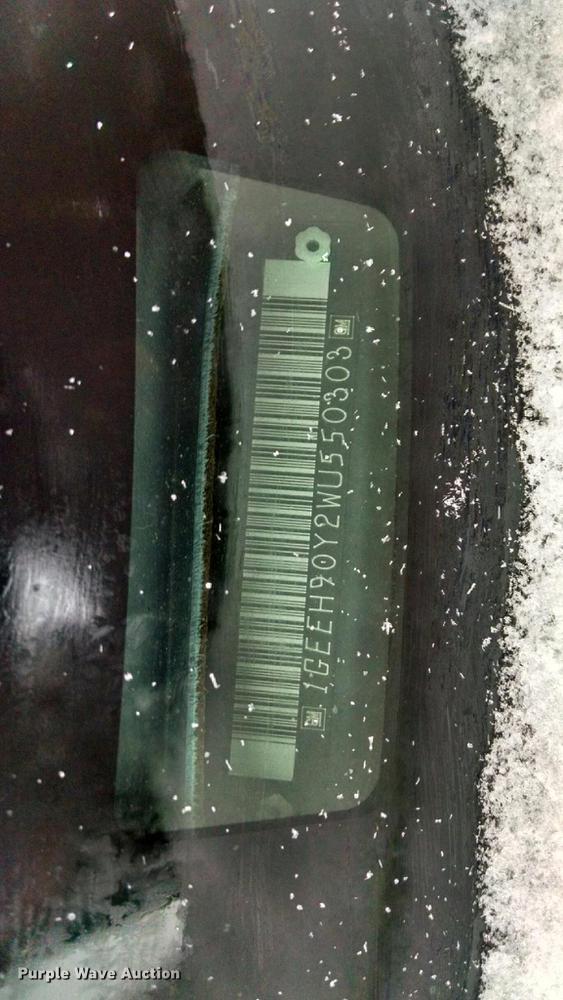 image for item DX9516 1998 Cadillac Krystal Koach limousine