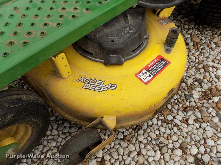 image for item DY9076 John Deere ZTrak Z345M lawn mower