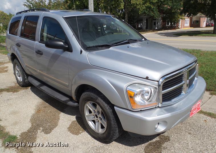 image for item DZ9431 2004 Dodge Durango SLT SUV
