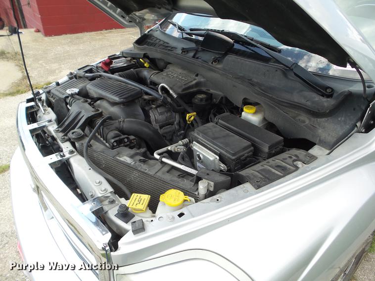 image for item DZ9431 2004 Dodge Durango SLT SUV