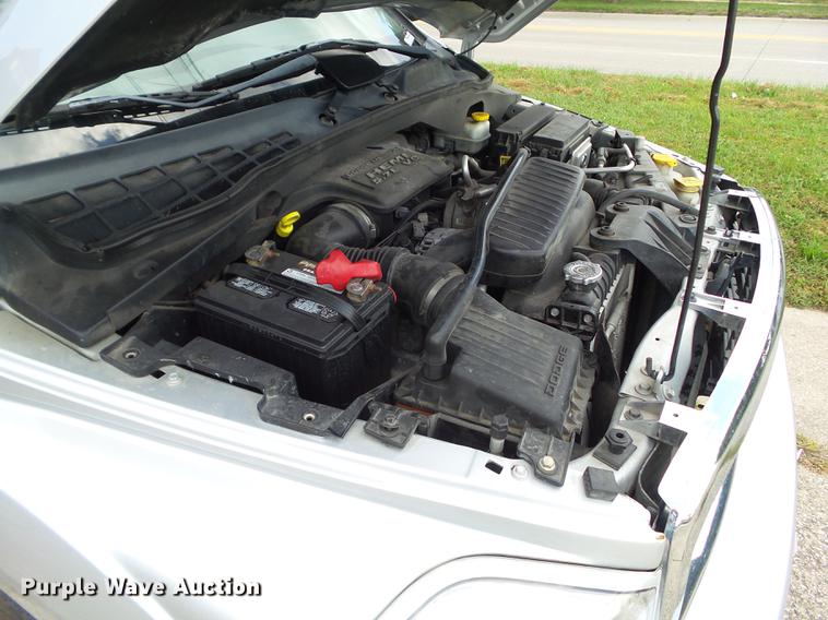 image for item DZ9431 2004 Dodge Durango SLT SUV